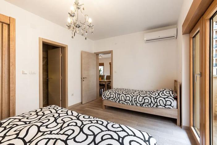 Prodej bytu 2+kk, Budva, Černá Hora, 74 m2