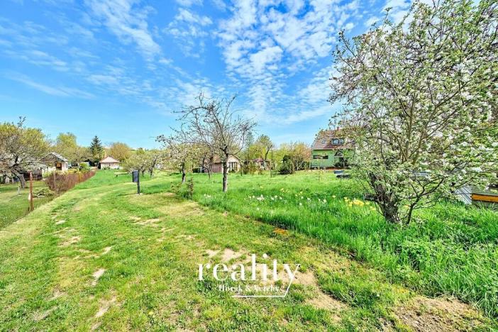 Prodej zahrady, Znojmo, Pražská zahr. C, 1985 m2