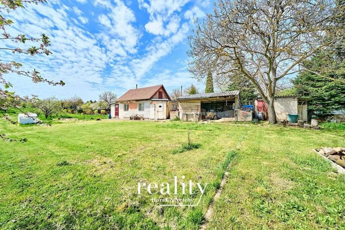 Prodej zahrady, Znojmo, Pražská zahr. C, 1985 m2