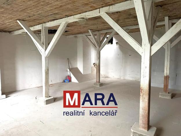 Pronájem skladu, Velká Bystřice, 140 m2