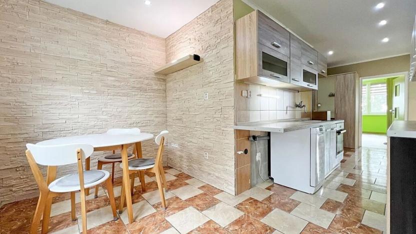 Pronájem bytu 4+1, Chomutov, Zahradní, 77 m2