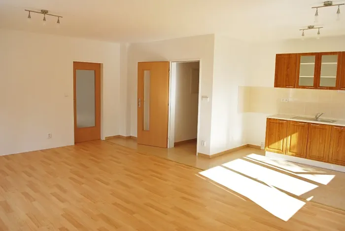 Pronájem bytu 4+kk, Praha - Záběhlice, Na lávce, 110 m2