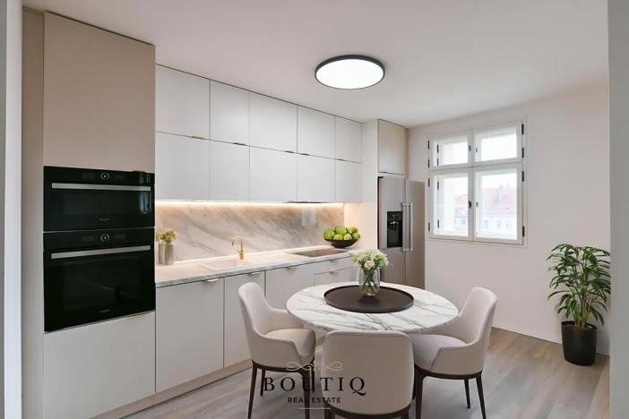 Prodej bytu 3+kk, Praha - Karlín, Peckova, 93 m2