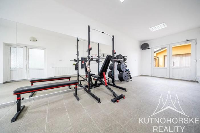 Prodej komerční nemovitosti, Kutná Hora, Zvěřinova, 317 m2