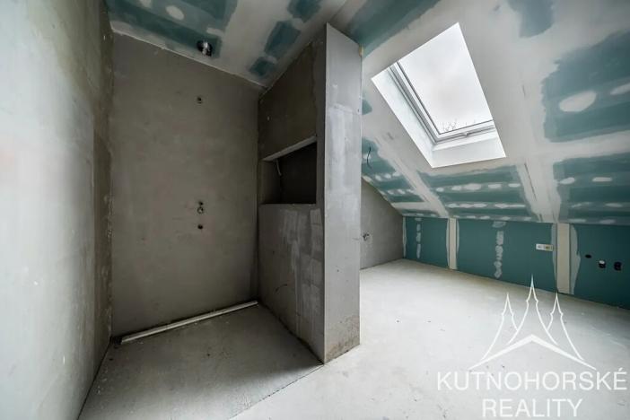 Prodej komerční nemovitosti, Kutná Hora, Zvěřinova, 317 m2