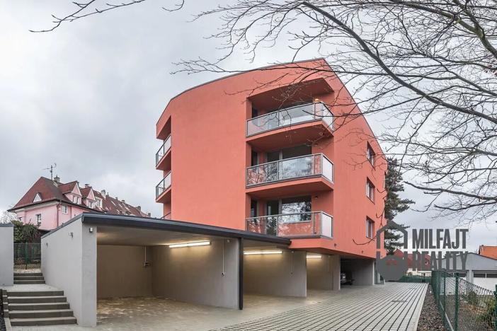 Pronájem bytu 3+kk, Liberec, Puchmajerova, 91 m2