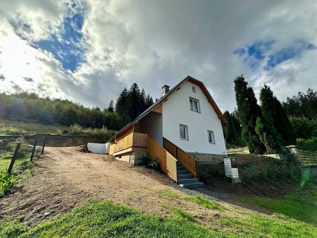 Prodej rodinného domu, Desná, 190 m2