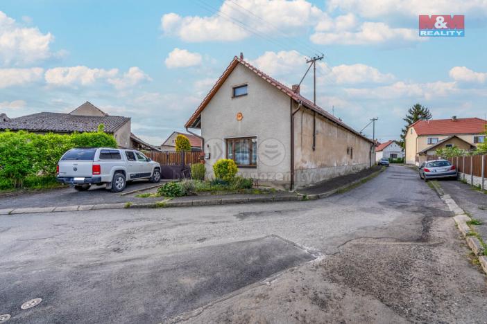 Prodej zemědělské usedlosti, Veltruby, Dlouhá, 174 m2