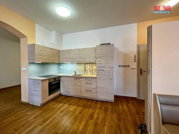 Pronájem bytu 1+kk, Lanškroun - Lanškroun-Vnitřní Město, 28. října, 60 m2
