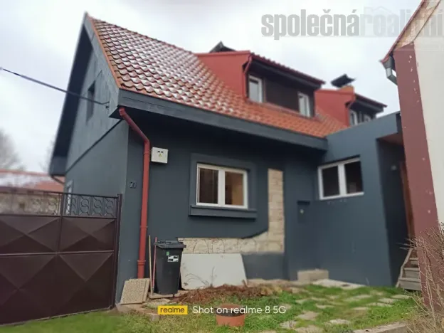 Prodej rodinného domu, Pochvalov, 140 m2