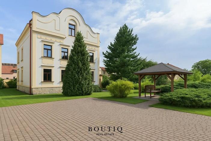 Prodej obchodního prostoru, Praha - Modřany, Pekárkova, 530 m2