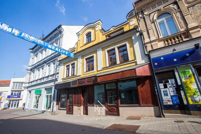 Pronájem obchodního prostoru, Kladno, T. G. Masaryka, 31 m2