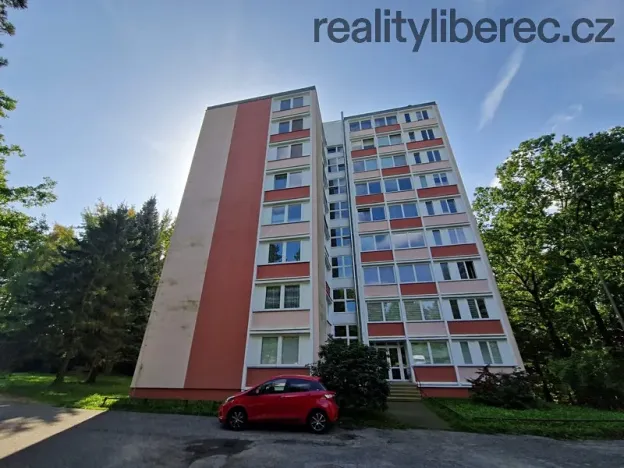 Pronájem bytu 2+1, Liberec, Školní, 45 m2