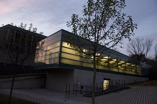 Prodej obchodního prostoru, Praha - Břevnov, Šermířská, 360 m2