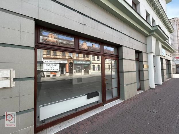 Pronájem obchodního prostoru, České Budějovice, Rudolfovská tř., 69 m2