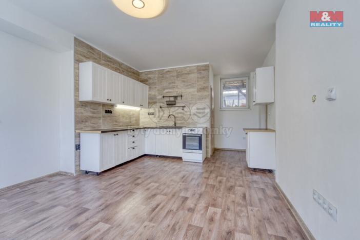 Pronájem bytu 2+kk, Chrást, tř. Čs. odboje, 39 m2