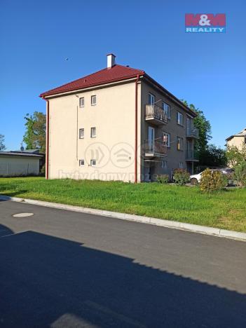 Prodej bytu 3+1, Lužice, 75 m2