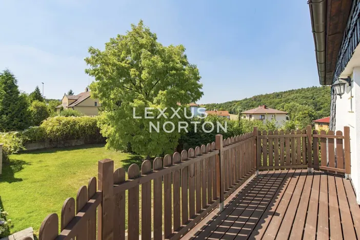 Pronájem vily, Praha - Nebušice, Ke strži, 400 m2