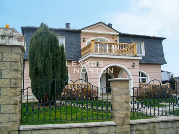 Pronájem vily, Praha - Nebušice, Ke strži, 400 m2