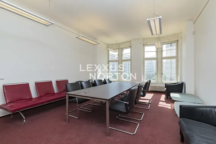 Pronájem kanceláře, Praha - Nové Město, Václavské náměstí, 534 m2