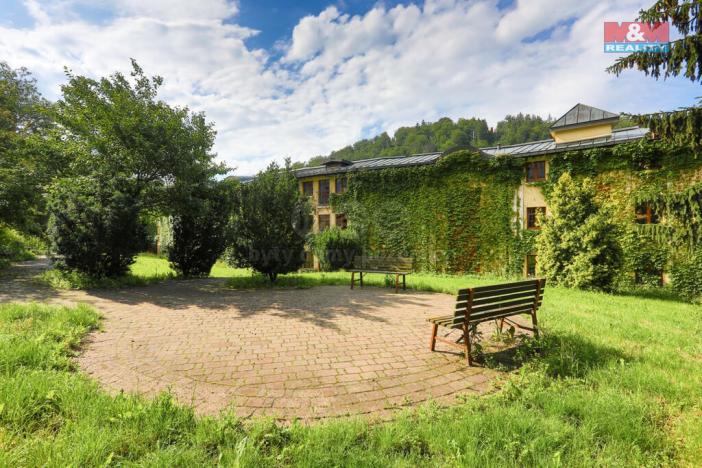 Pronájem bytu 3+1, Karlovy Vary, Škroupova, 96 m2