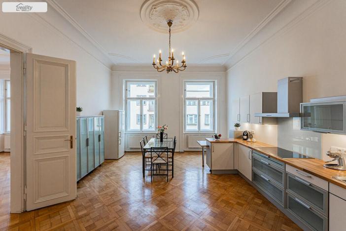 Pronájem bytu 2+1, Praha - Vinohrady, Italská, 110 m2