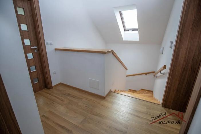 Prodej rodinného domu, Lázně Toušeň, Hlavní, 214 m2