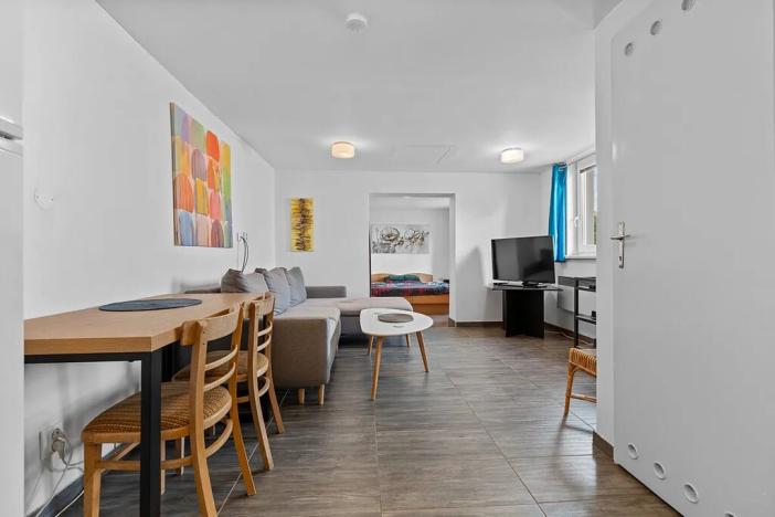 Pronájem rodinného domu, Lukov, 34 m2