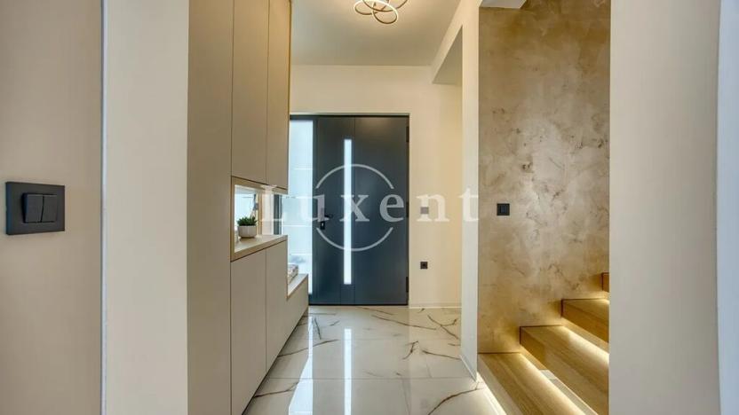 Prodej vily, Zadar, Chorvatsko, 234 m2