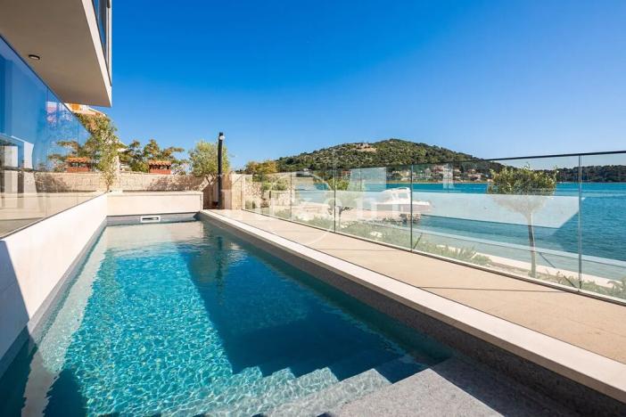 Prodej vily, Šibenik, Chorvatsko, 200 m2