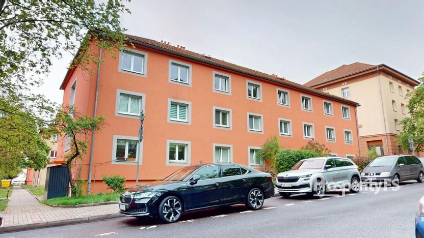Pronájem bytu 1+1, Teplice, Moskevské náměstí, 29 m2