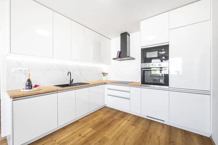 Prodej bytu 3+kk, Praha - Modřany, Poljanovova, 65 m2