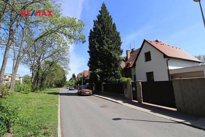 Prodej rodinného domu, Praha - Liboc, U kolejí, 180 m2