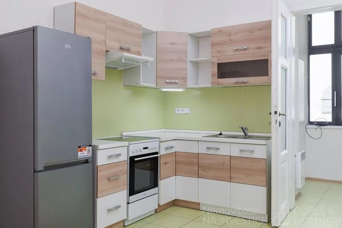 Pronájem bytu 1+1, Praha - Smíchov, Preslova, 38 m2