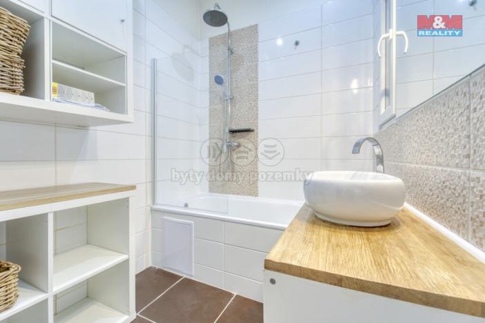 Prodej bytu 2+kk, Plzeň - Jižní Předměstí, Chelčického, 64 m2