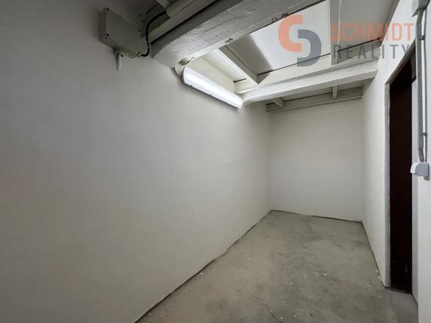 Pronájem skladu, Břeclav, 23 m2