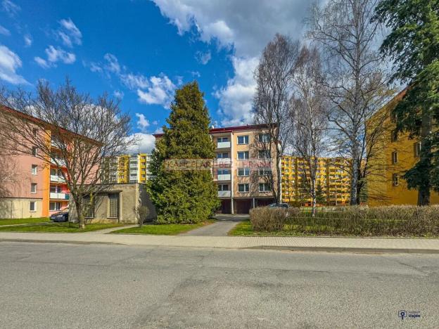 Prodej bytu 3+1, Vsetín, Ohrada, 74 m2