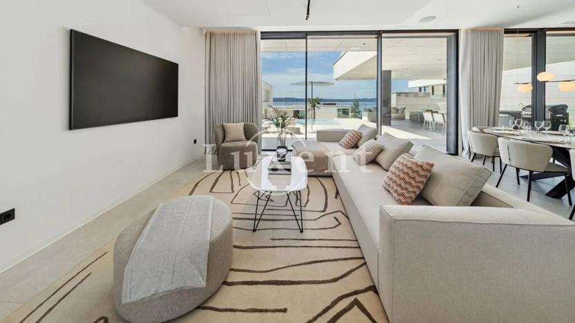 Prodej vily, Ugljan, Chorvatsko, 219 m2