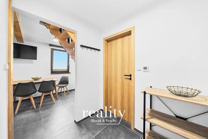 Prodej rodinného domu, Perná, 205 m2