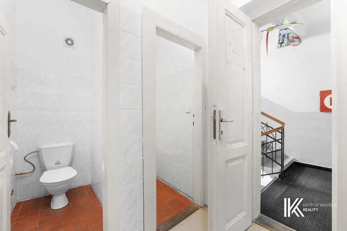 Pronájem komerční nemovitosti, Pardubice, Husova, 371 m2