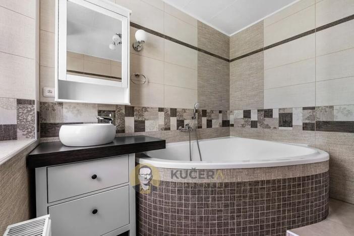 Prodej vily, Lovosice, Sukova, 310 m2