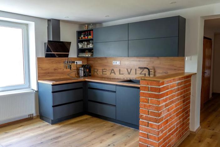 Prodej rodinného domu, Trhové Sviny, Rejta, 256 m2