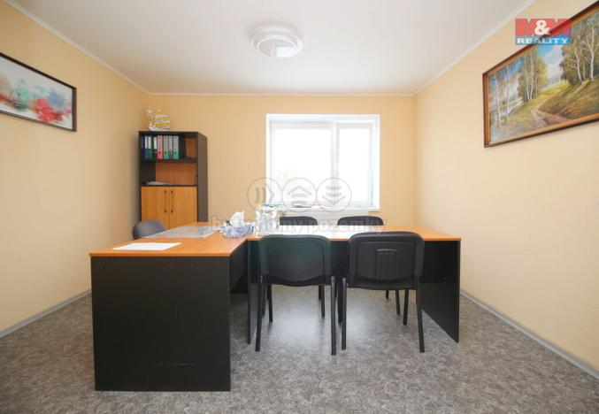 Prodej výrobních prostor, Nový Bydžov, Merendní, 1432 m2