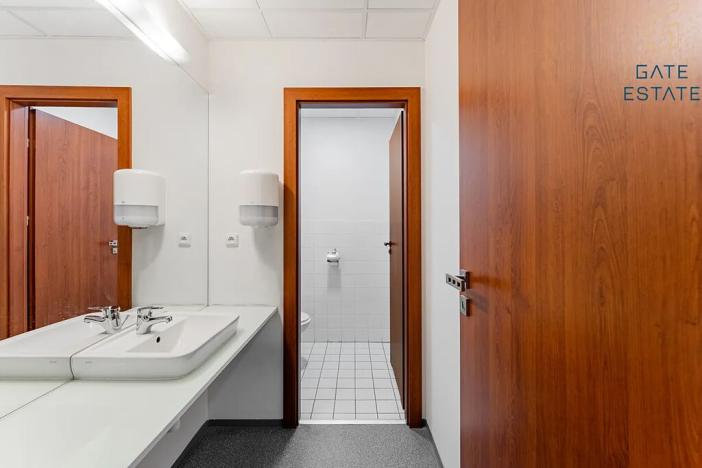 Prodej kanceláře, Praha - Michle, V dolině, 291 m2