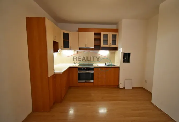 Pronájem bytu 3+kk, Praha - Troja, Lublinská, 65 m2