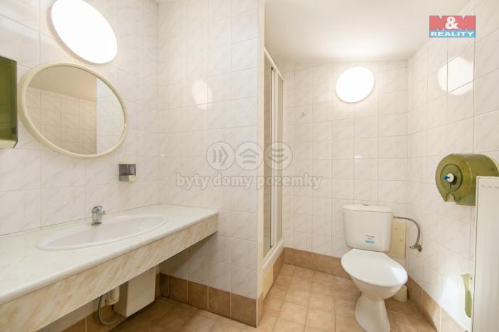 Pronájem kanceláře, Žatec, náměstí Svobody, 93 m2