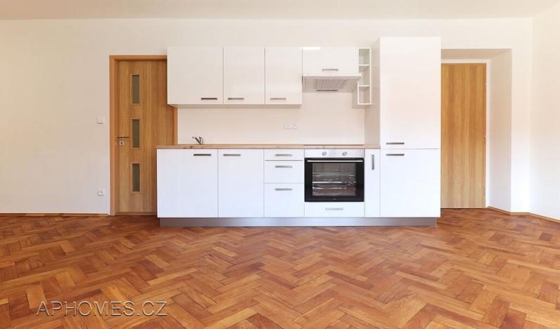 Pronájem bytu 1+kk, Praha - Libeň, U libeňského pivovaru, 42 m2