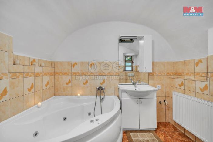 Prodej rodinného domu, Úpice, Poděbradova, 136 m2