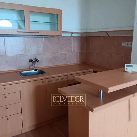 Pronájem bytu 1+kk, Teplice, Jungmannova, 37 m2