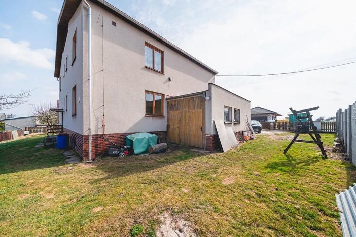 Prodej rodinného domu, Dobříč, 320 m2